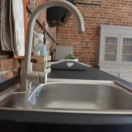 Au Bonheur D'aimée à 14 Min De Pairi Daiza Сasa de vacaciones