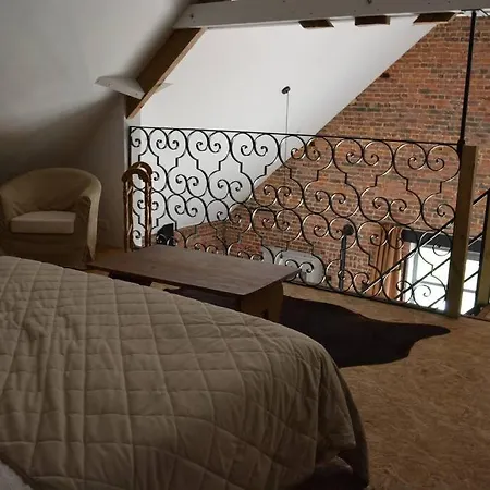 Au Bonheur D'aimée à 14 Min De Pairi Daiza * Montignies-lez-Lens